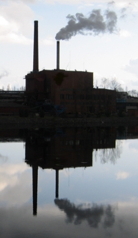 Ecomonitor Oy:n asiakaskunta kattaa mm. teollisuuden eri alat, ympristhallinnon sek yksityisasiakkaat.